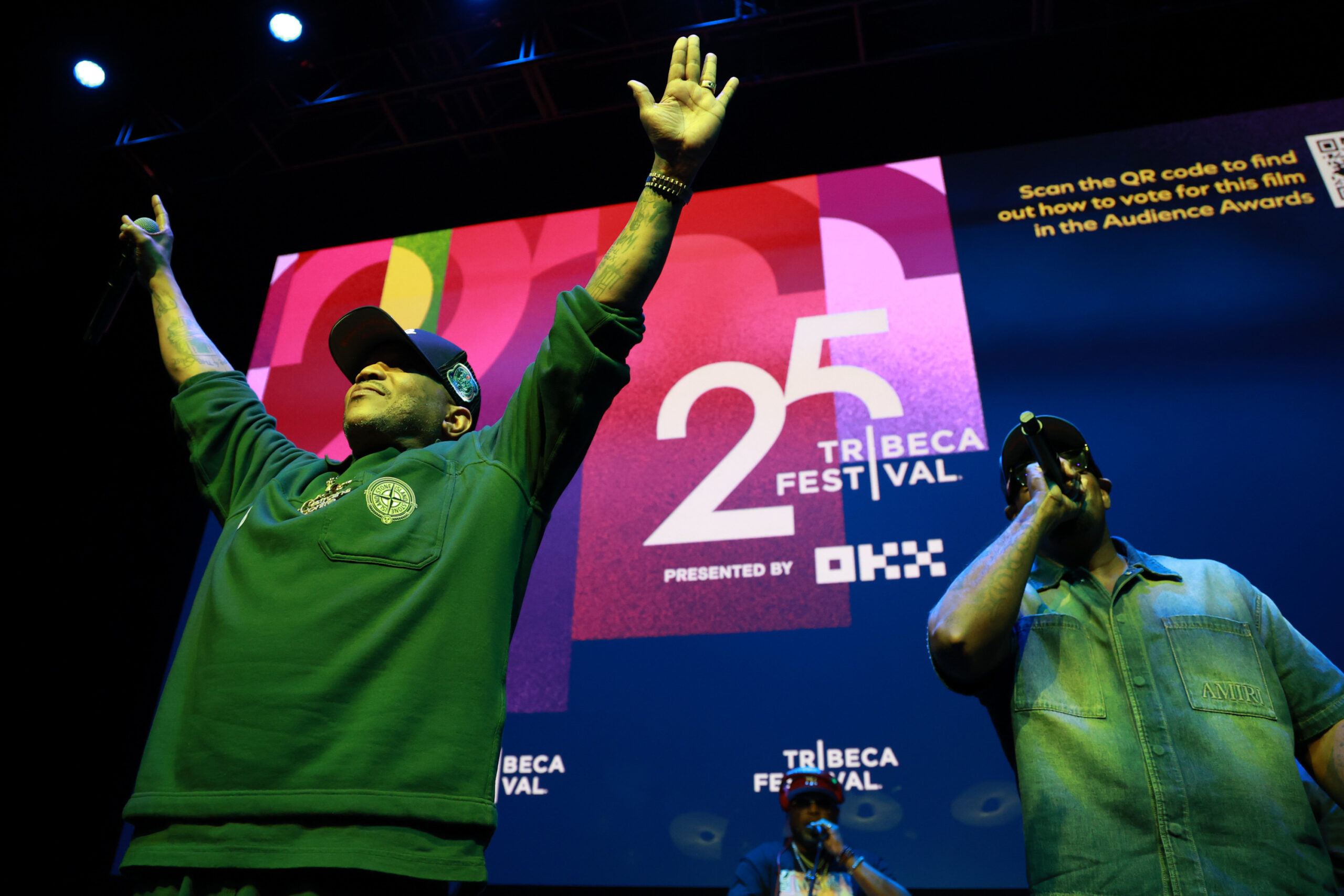 LOX perform at premiere (7 Spontaneous photo)