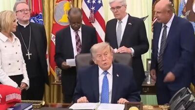 President Trump Receives Presentation of the Religious Liberty Commission Report - screenshot
