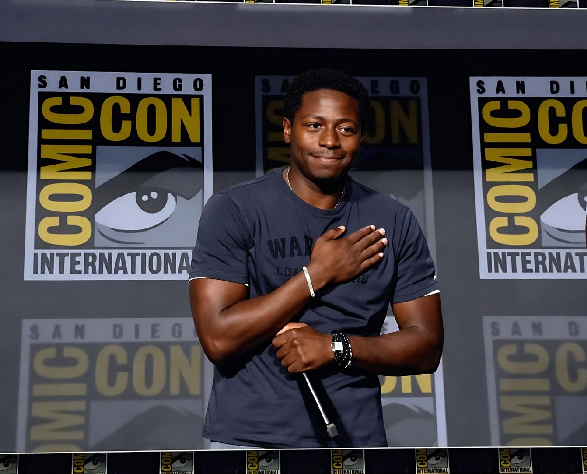 David Jonsson introduced as next T'Challa at 2026 Comic Con - screenshot.jpg