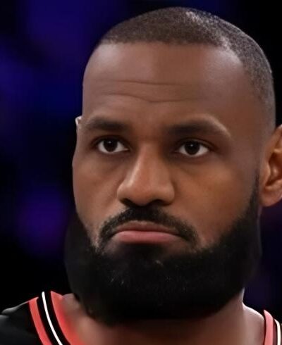LeBron James (76ers) - screenshot