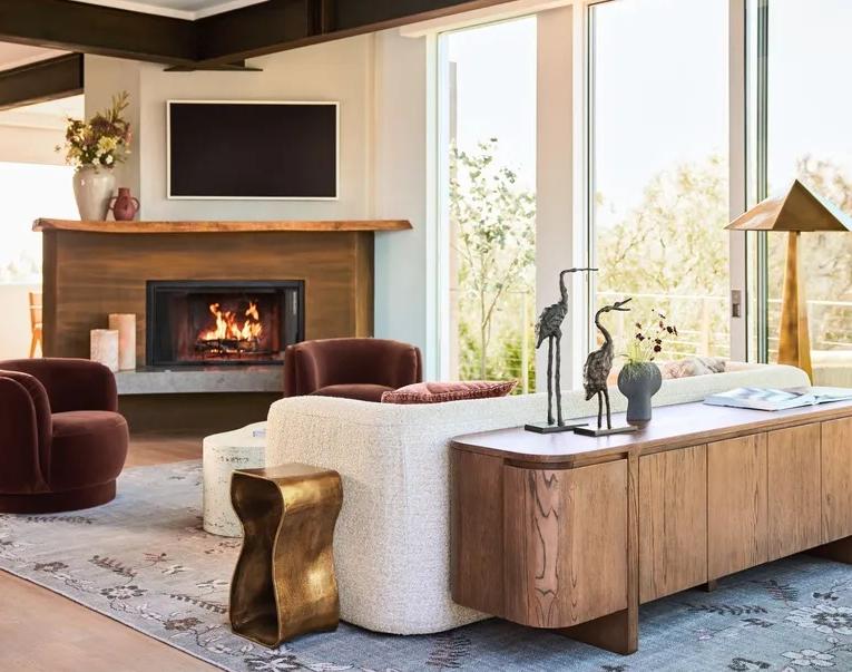 Lupita Nyong'o (LA home) - via Crate & Barrel