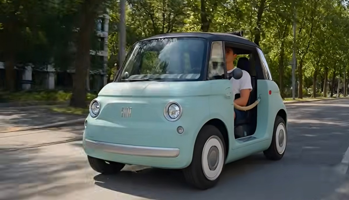 Fiat Brings Tiny Topolino EV to U.S. Buyers with a Price Below $15,000