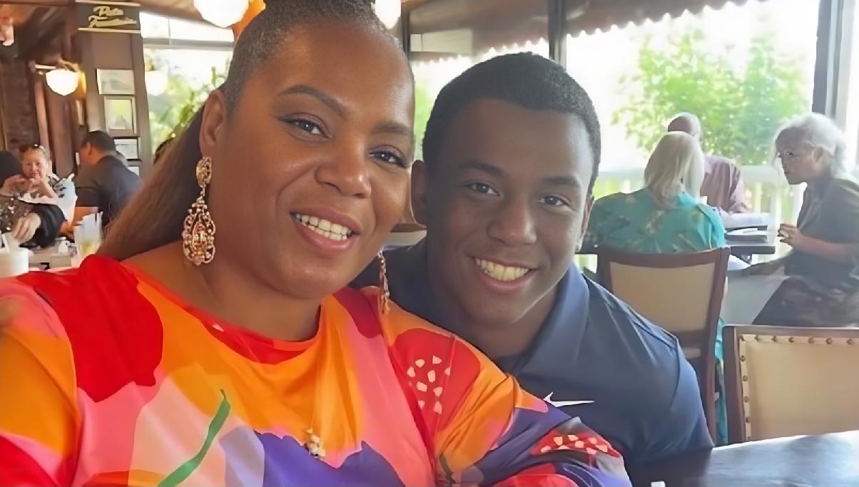 Tameca Erving and Daniel Erving - Family photo