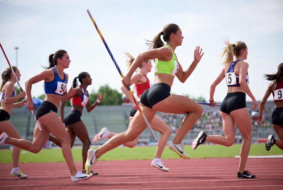 women athletes

