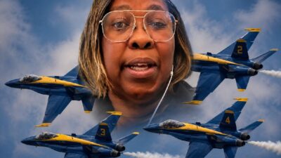 Candy Whitehurst and Blue Angels - screenshot/depositphotos