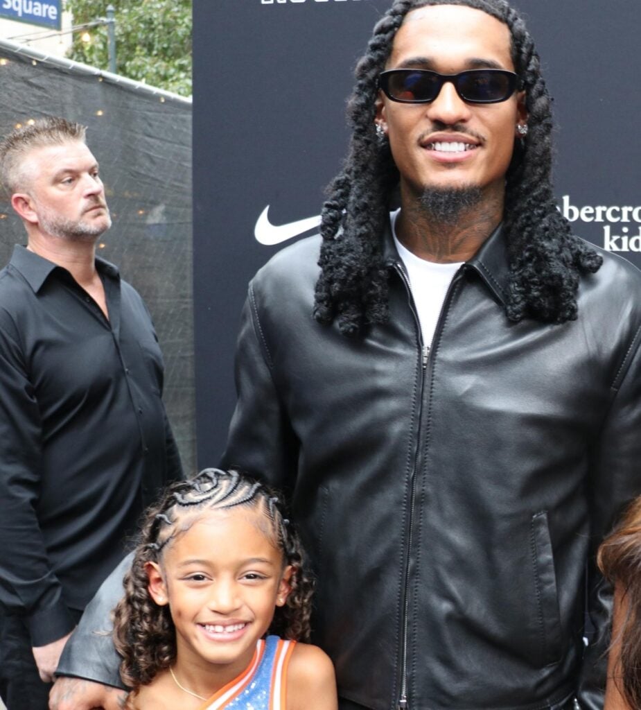 Knicks Jordan Clarkson and daugther Callie Rose at Rookie nKidsn (photo by Se7en of Revenue Entertainment)