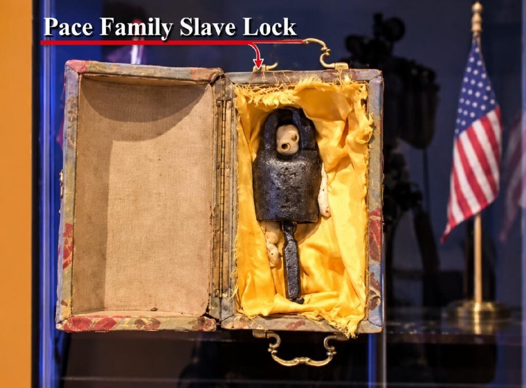 Dr Lorenzo Pace (Pace Family Slave Lock) - screenshot