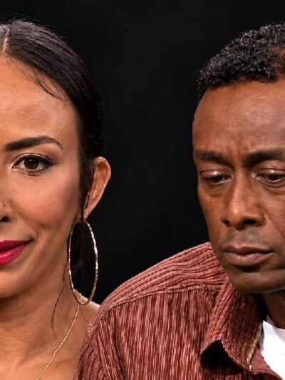 Sol&eacute; and Professor Griff - screenshot